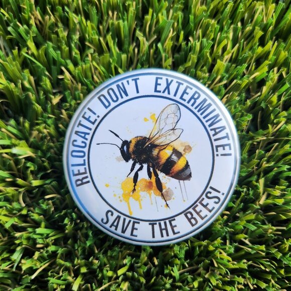 Set of 3 Button Pins Round Pin Lapel Pinback Beekeeping Honeybees Bee Save the B - Picture 3 of 8